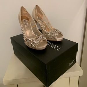 Badgley Mischka Pepper Ivory Embellished Peep Toe Wedding Heels